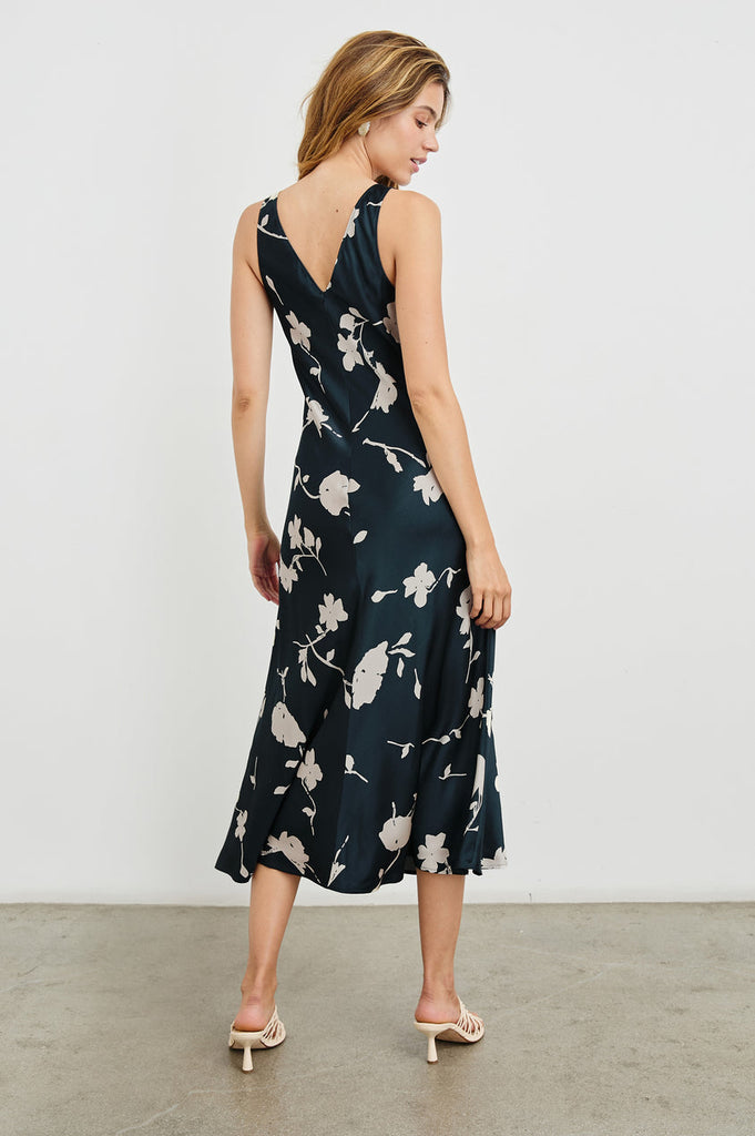 Rails Camellia Dress Midnight Roses abigail fashion